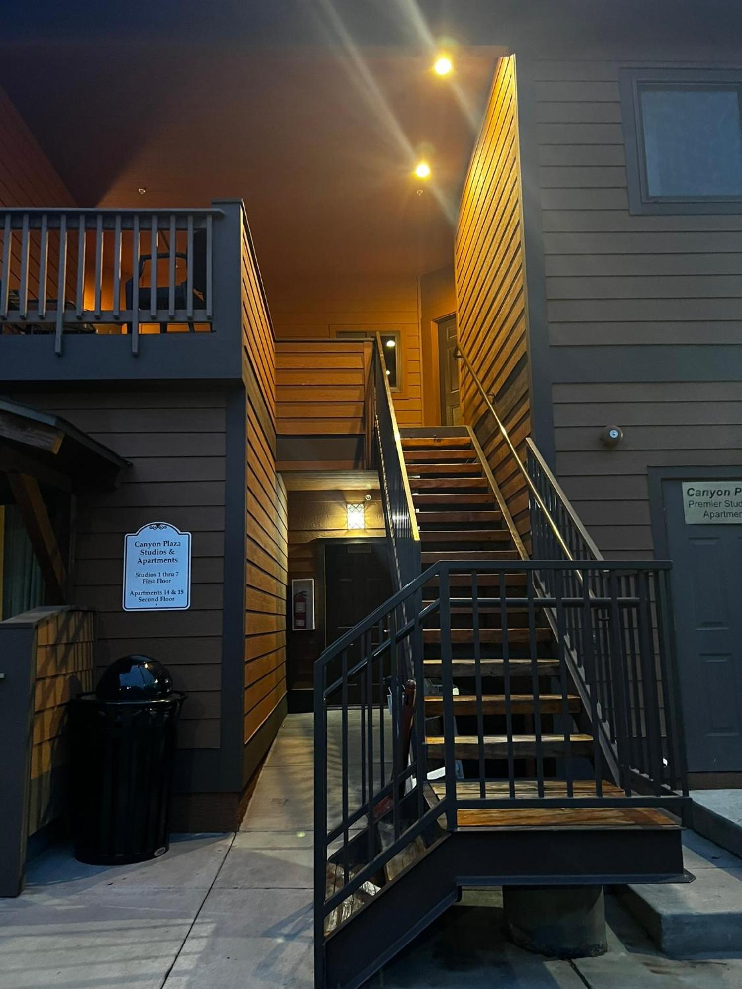 Canyon Plaza Premier Studio And Apartments Tusayan Exterior photo