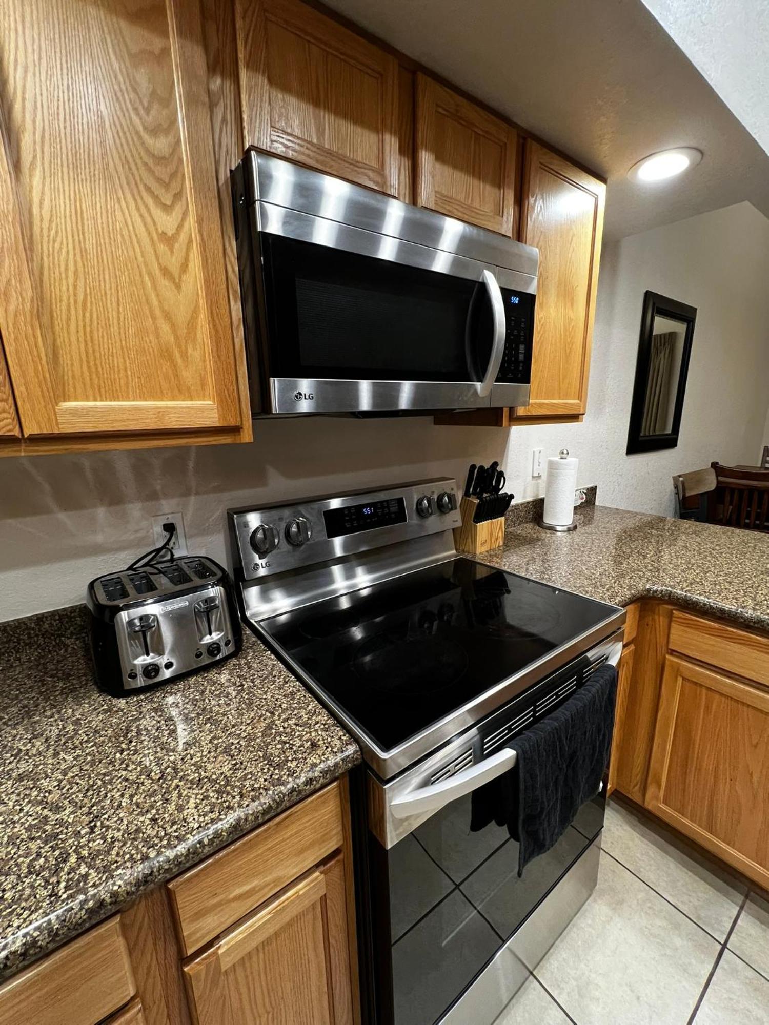 Canyon Plaza Premier Studio And Apartments Tusayan Exterior photo